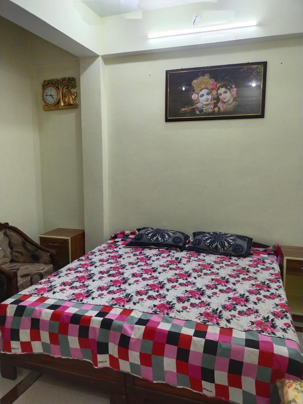 Shree Krishna Garden 호텔 Jhusi 외부 사진